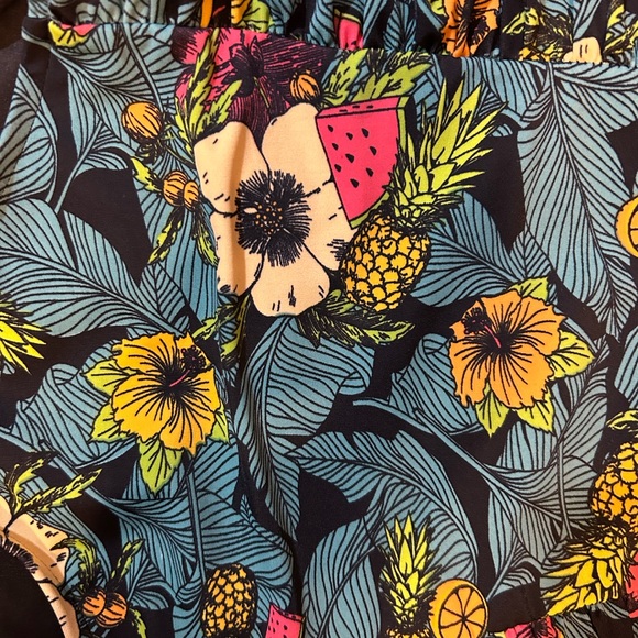 🍉🌺🍍Dancing Days Fruit&Flowers Bikini by Banned Clothing size XS NWOT - Picture 2 of 8